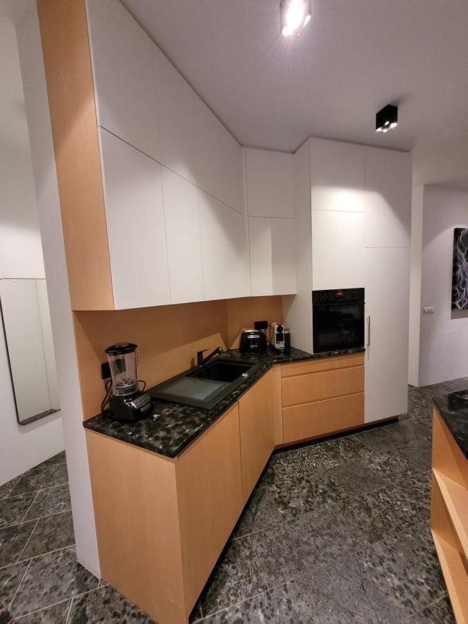 Klettasel Villa By Ourhotels Hof  Bagian luar foto