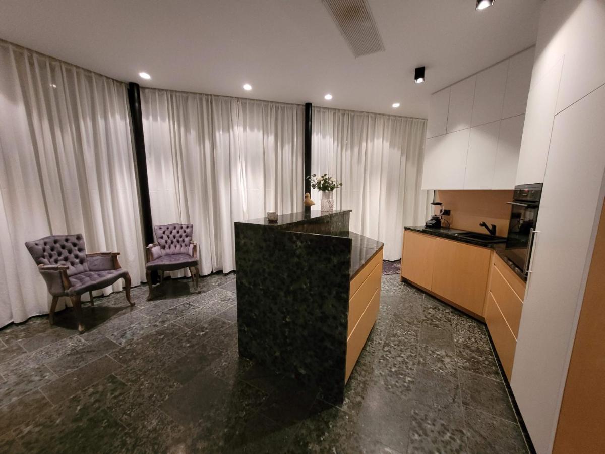 Klettasel Villa By Ourhotels Hof  Bagian luar foto