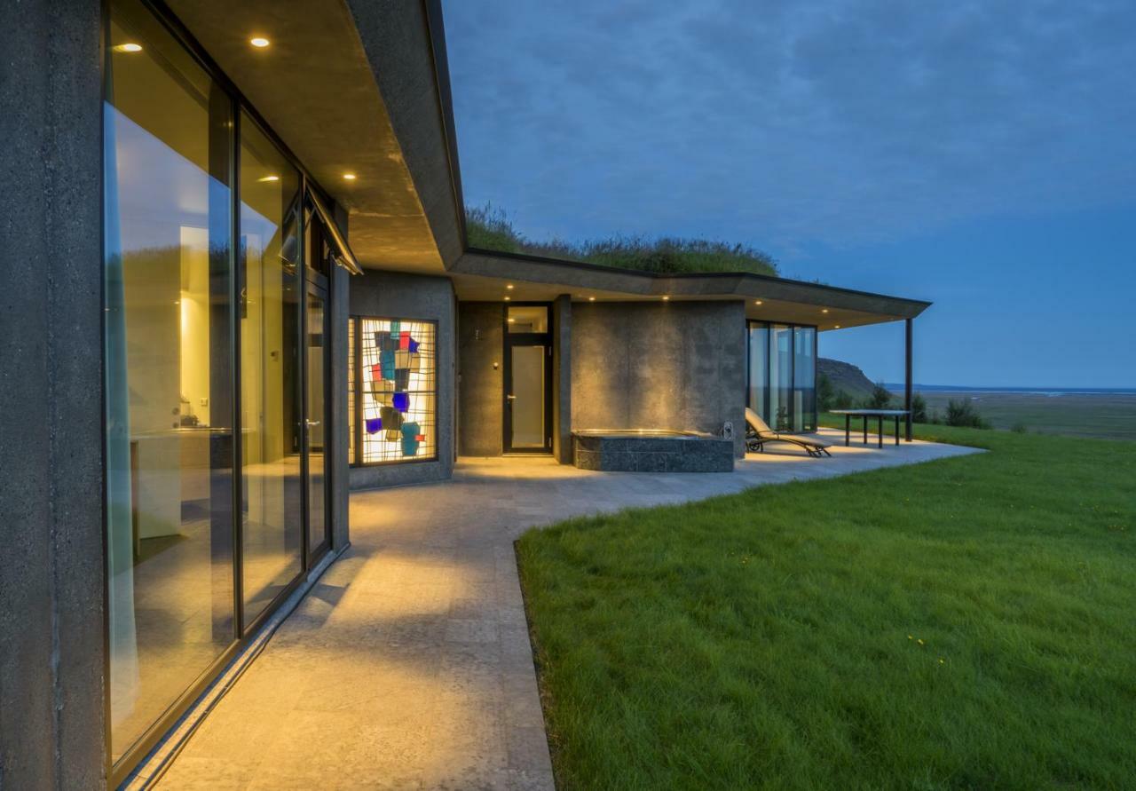 Klettasel Villa By Ourhotels Hof  Bagian luar foto